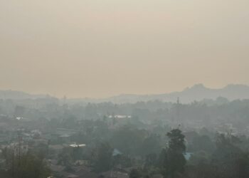 Kabut asap di Kota Sorong diduga akumulasi dari daerah lain 7 Kabut asap Sorong